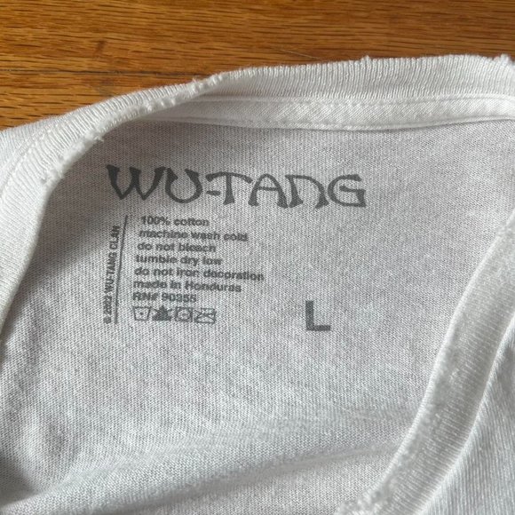 Insane Wu-Tang “36 Chambers” Graphic Tee - Picture 3 of 3